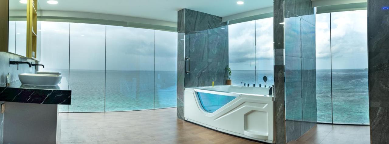 Swarn By Hawks Hotels Kamadhoo Экстерьер фото