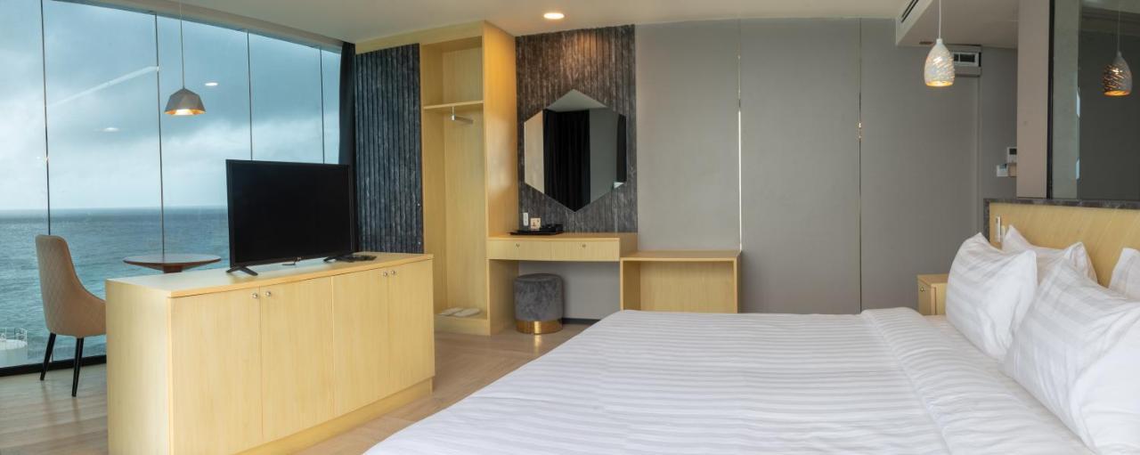 Swarn By Hawks Hotels Kamadhoo Экстерьер фото