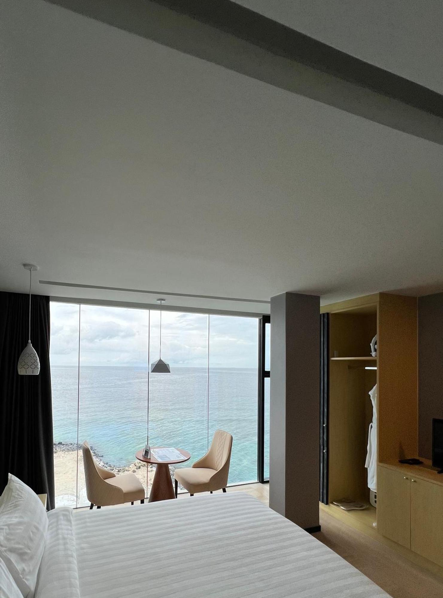 Swarn By Hawks Hotels Kamadhoo Экстерьер фото