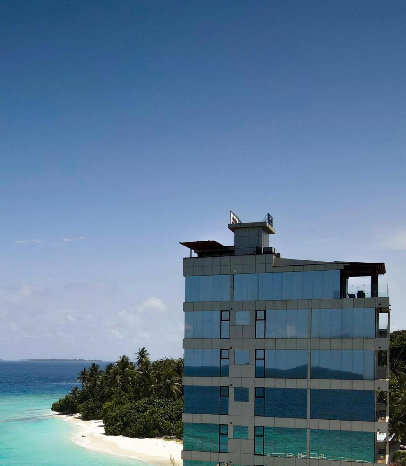 Swarn By Hawks Hotels Kamadhoo Экстерьер фото