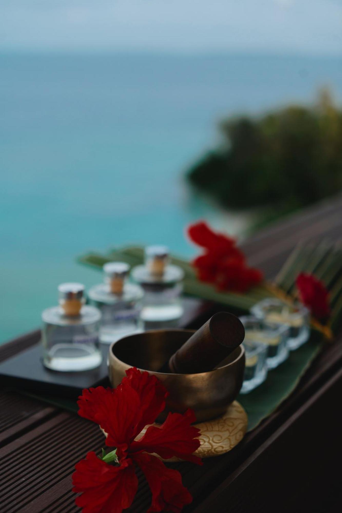 Swarn By Hawks Hotels Kamadhoo Экстерьер фото